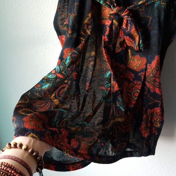 Beautiful coverup/tunic - Picture 4 of 4